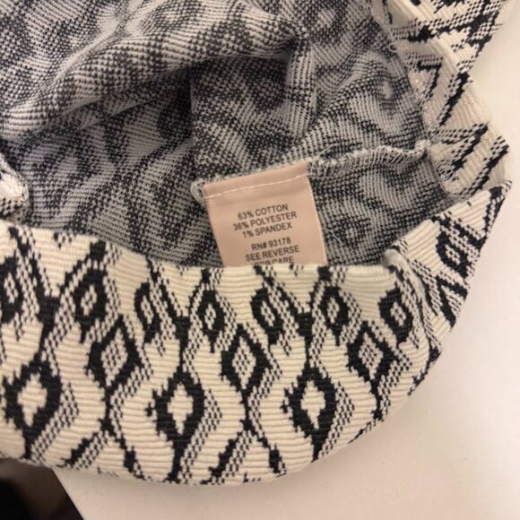 Black & White Textured Geometric Midi Skirt – Philosophy Clothing, Size12 - Picture 5 of 5